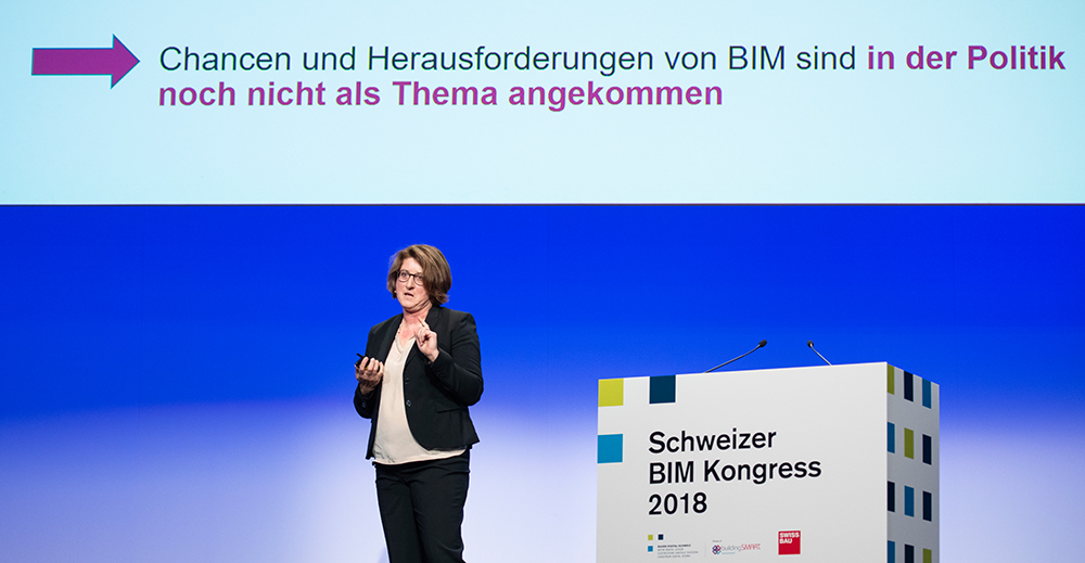 Sabine Brenner, Leiterin Geschäftsstelle «Digitale Schweiz», präsentierte die Strategie «Digitale Schweiz» des Bundes.